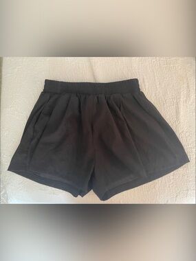 BURU Black Everyday Short - Size Small